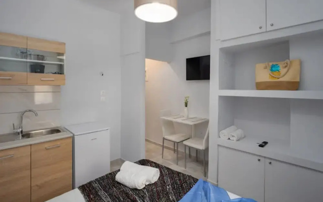 Sun City Apartments by Estia
