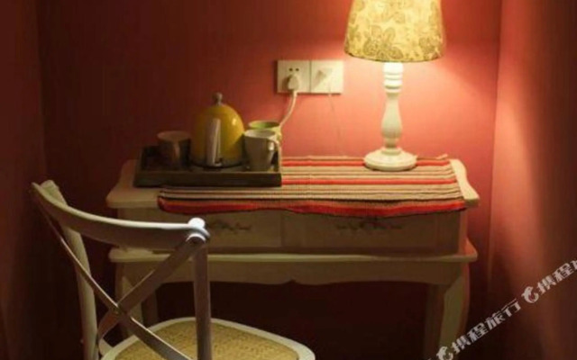 Occasion Inn (Qingdao Zhanqiao Zhongshan Road Subway Station)