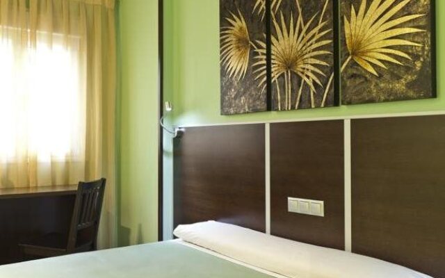 Hostal Avenida Barajas