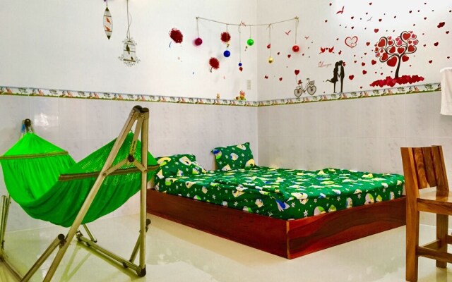 D Homestay