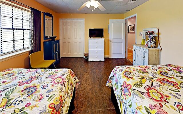 63 Island Retreat
