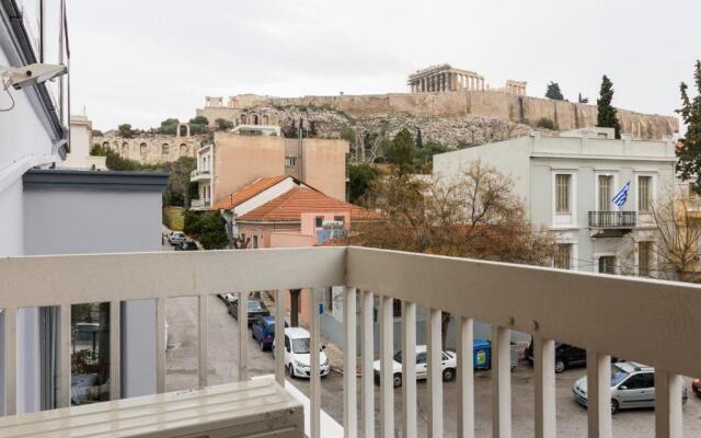 Deco Marble Apt With Acropolis View