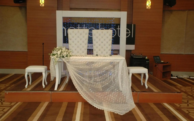Notte Hotel