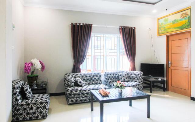OYO 1653 Fajar Residence