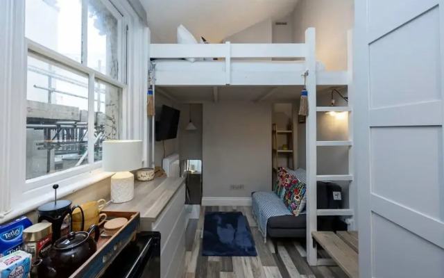 Host Stay Oriental Den