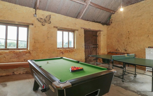 Flora's Barn