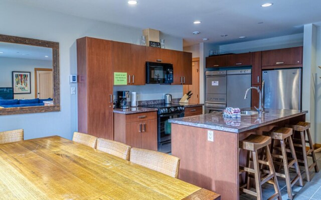 Kookaburra Lodge #303 By Bear Country