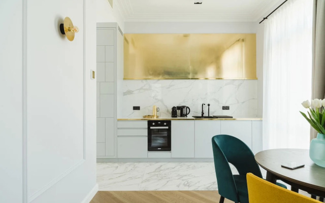 No.4 Residence