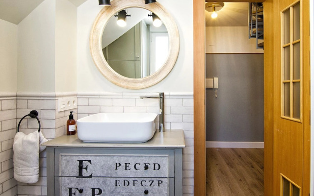 Chezmoihomes Duplex Cathedral