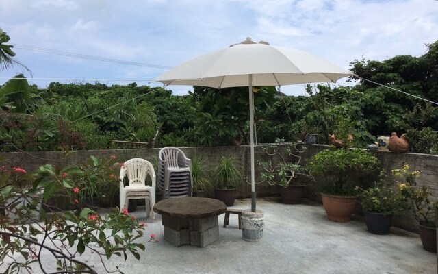 Peanut House