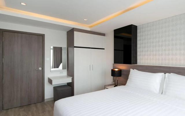 Orion Hotel & Residence