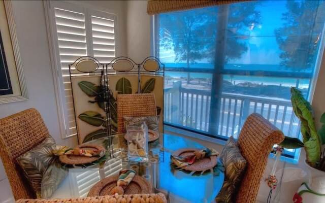 Coquina Breeze Apartment 2
