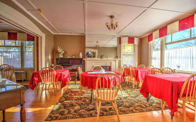 The Sonata Inn