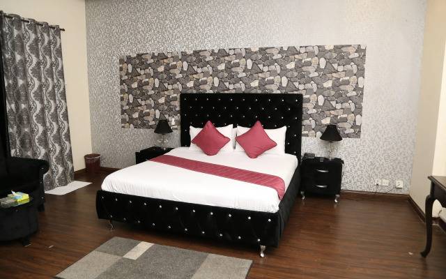 Westin Suites Guest House