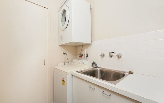 Crows Nest, 6 Teramby Road, D'Albora Marina