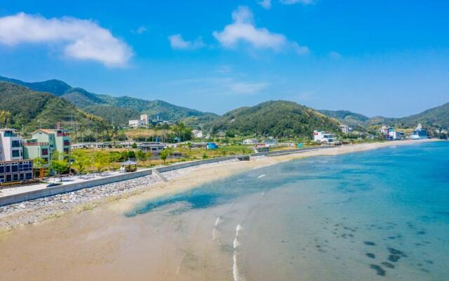 Geoje beach house