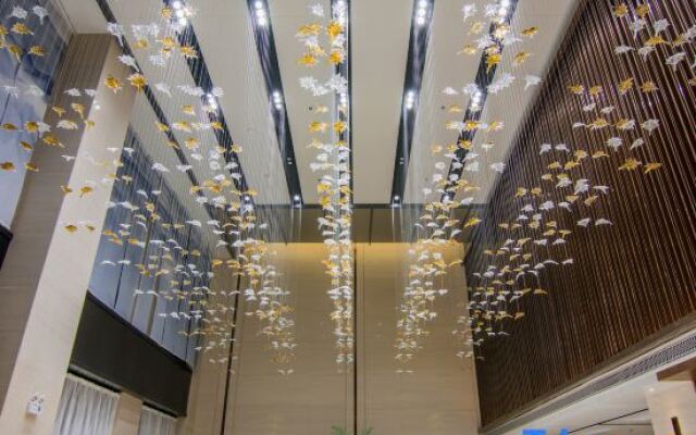 Yitel Collection (Shanghai Qiantan Yangsi SubwayStation Road)