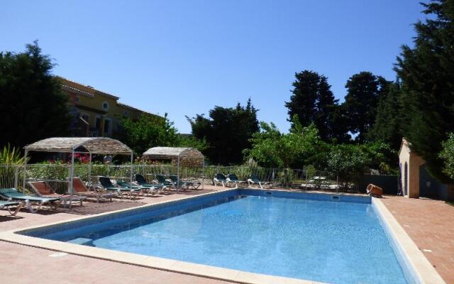AppartHotel Festival Sud Aqua - Gare TGV