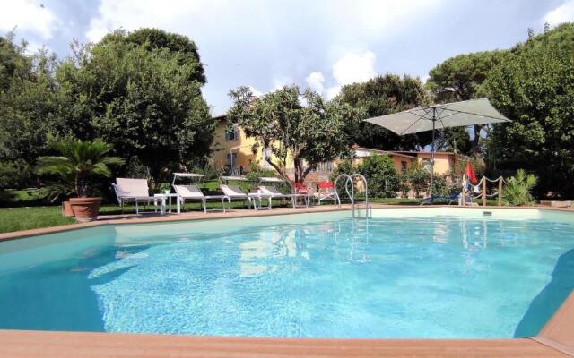 IV Casale Roma Country Villa