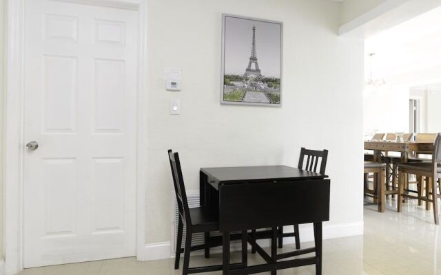 Luxury Villa Oasis & Private Pool