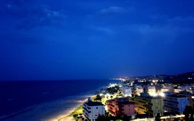 Apartament Sea View Paradise San Tommaso LIDO TRE ARCHI Fermo