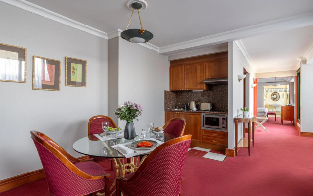 Hotel Royal