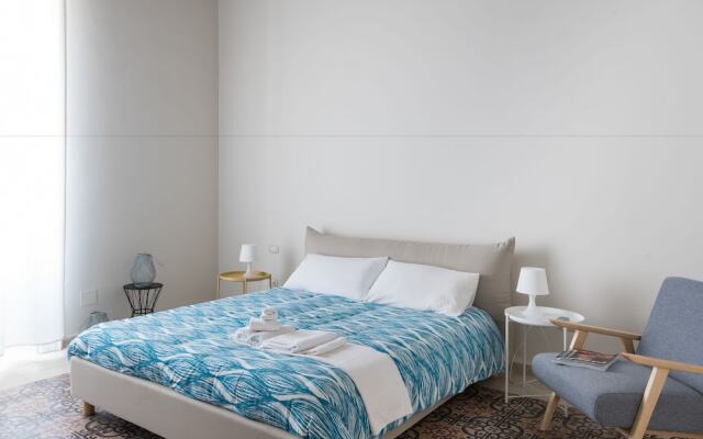 Casa Darsena With Sea View Balcony by Wonderful Italy