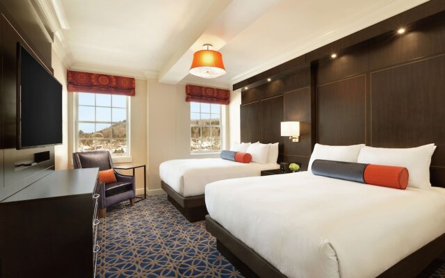 Hotel Saranac, Curio Collection by Hilton