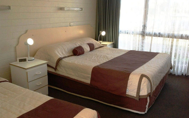 Sunraysia Motel & Holiday Apartments