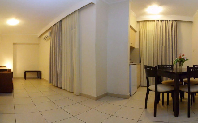 Michel Apartments