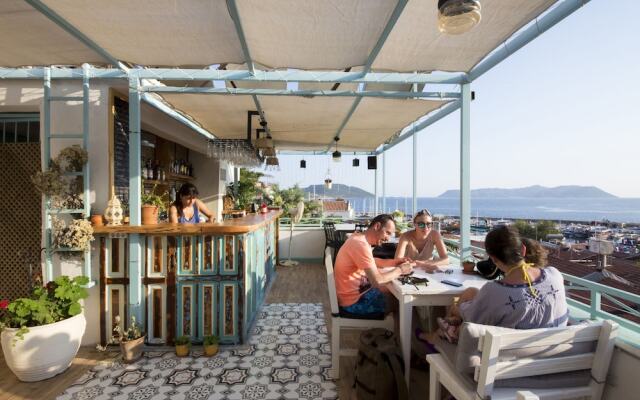 Kuytu Bed & Breakfast