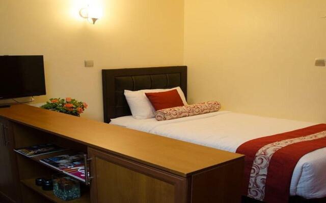 Gramo Suites