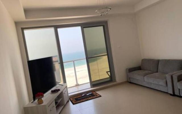 2 Bedroom Incredible Ocean Vew Apartment