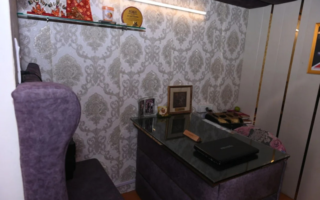 Siddhivinayak Temple Guest House