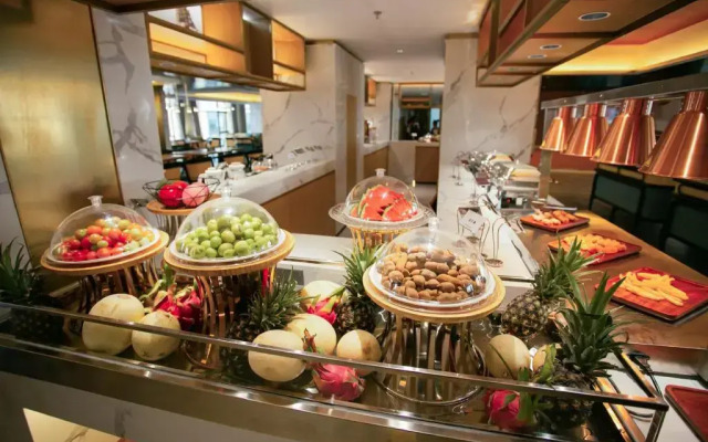 Ramada By Wyndham Vientiane Central