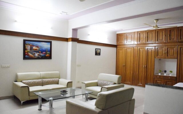 When In Gurgaon - Service Apartments, Next to Artemis Hospital