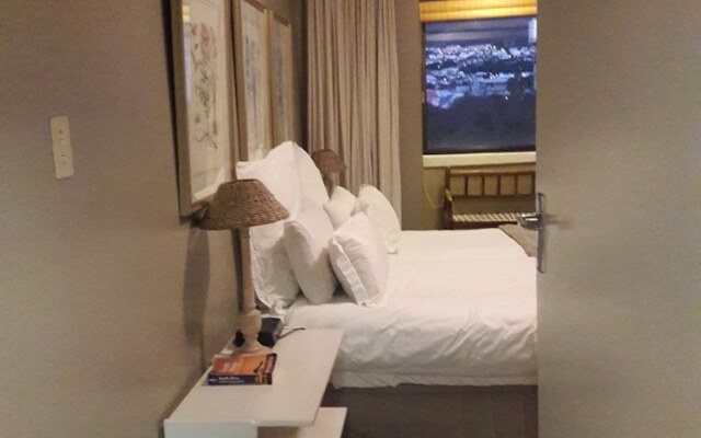 Holyrood Apartments 603