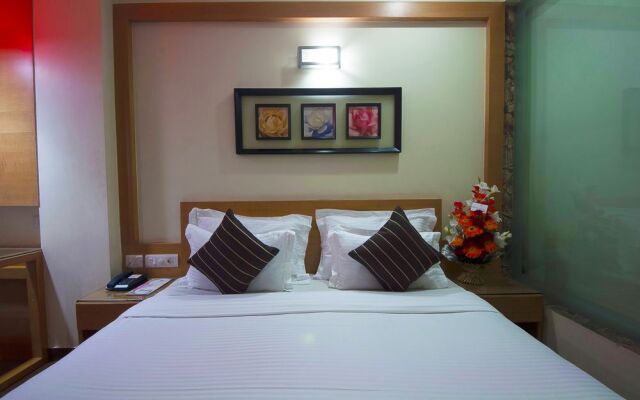 Hotel Metropolitan Karol Bagh