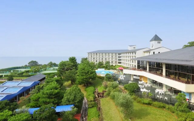 Olivean Shodoshima Yuhigaoka Hotel