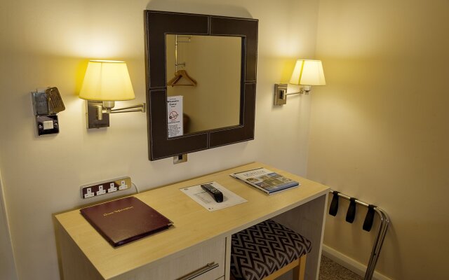 Best Western Walworth Castle Hotel