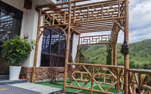 Yizhuju · Yun Jian Swimming Pool · Forest-viewing · Team-building Party Vacation Apartment
