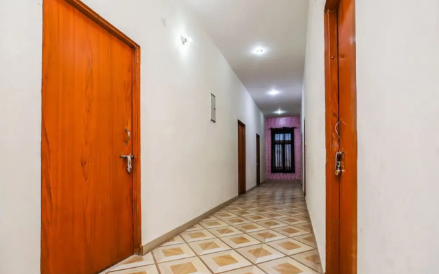 OYO 19456 Hotel Shagun Palace