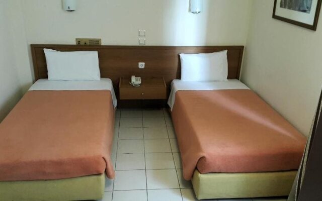 Hera Hotel