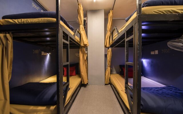 RedDoorz Hostel @ Signature Inn – Guest Rooms – Hanoi