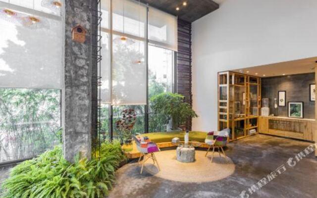 Sushe 2.0 Hotel(Guangzhou Tianhe Coach park)