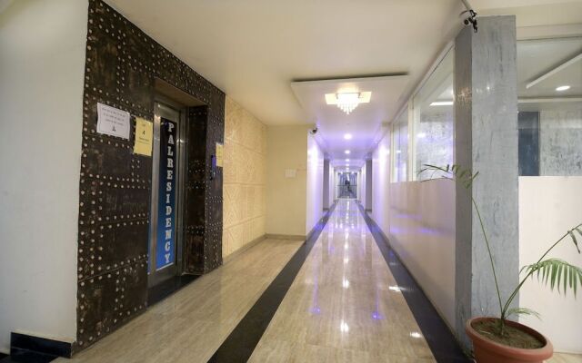 Hotel Pal Residency