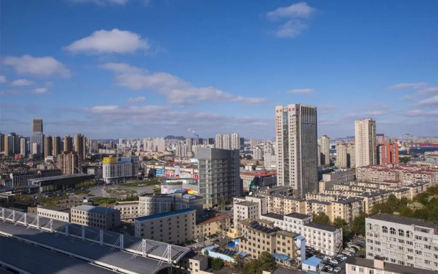 Starway Hotel Dalian Railway Station