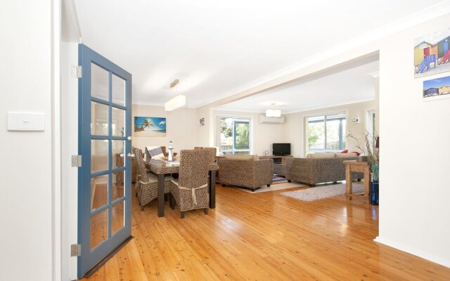 Nelson Street, Pine Cottage, 5A