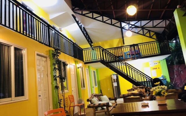 Colors Boutique Hostel