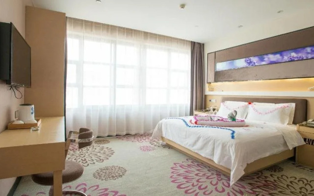 Lavande Hotel Wuhan Yellow Crane Tower